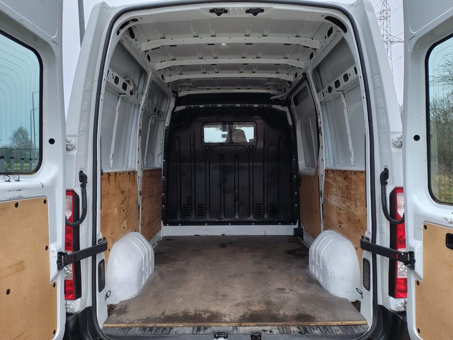 Renault Master movano L1H2 nawigacja tempomat klimatronic