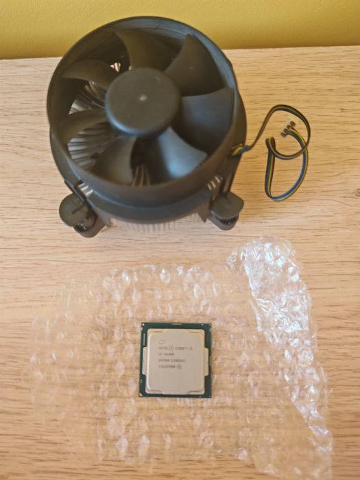Procesor Intel Core i5 9400F