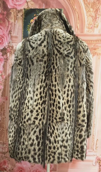 EuMereço! Casaco pelo autêntico Gato Selvagem