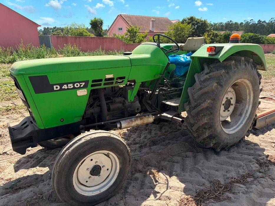 Trator Deutz D4507