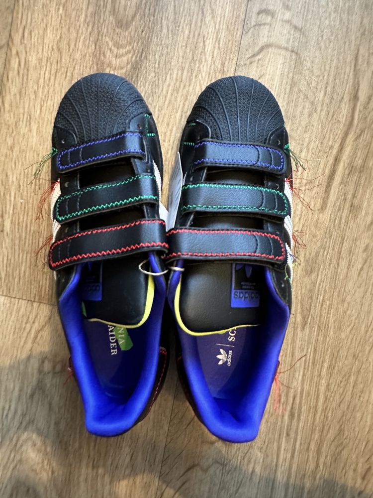 Adidas superstar sales nia