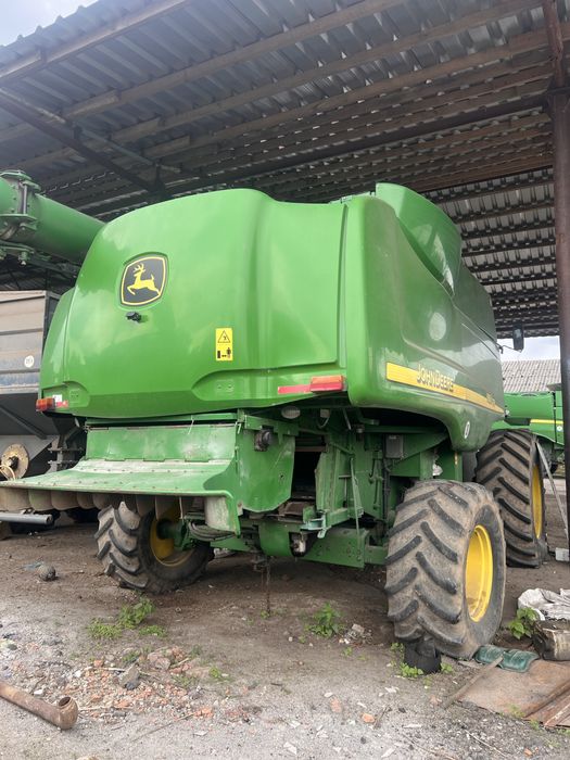 Комбайн John Deere 9880