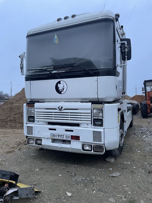 Renault magnum 2000