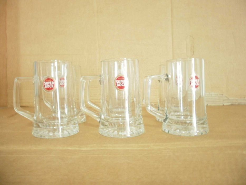 6 canecas de vidro de cerveja