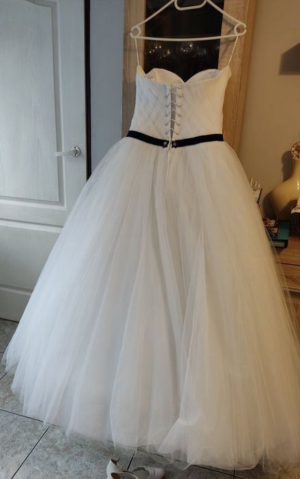 Suknia ślubna firmy Sposa