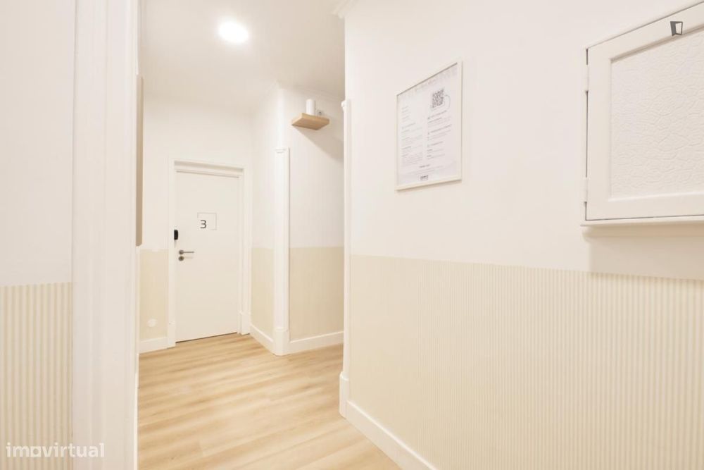 Quarto - localizado em Alameda Lisbon