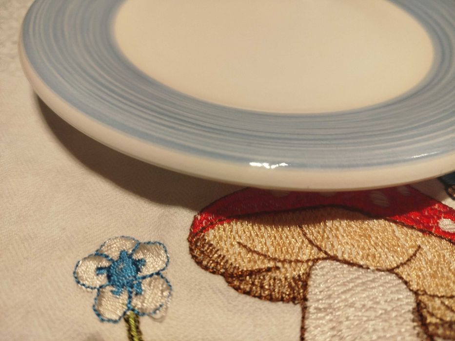 Conjunto de pratos para 4 pessoas [12 pratos) da Ceramiche Italia