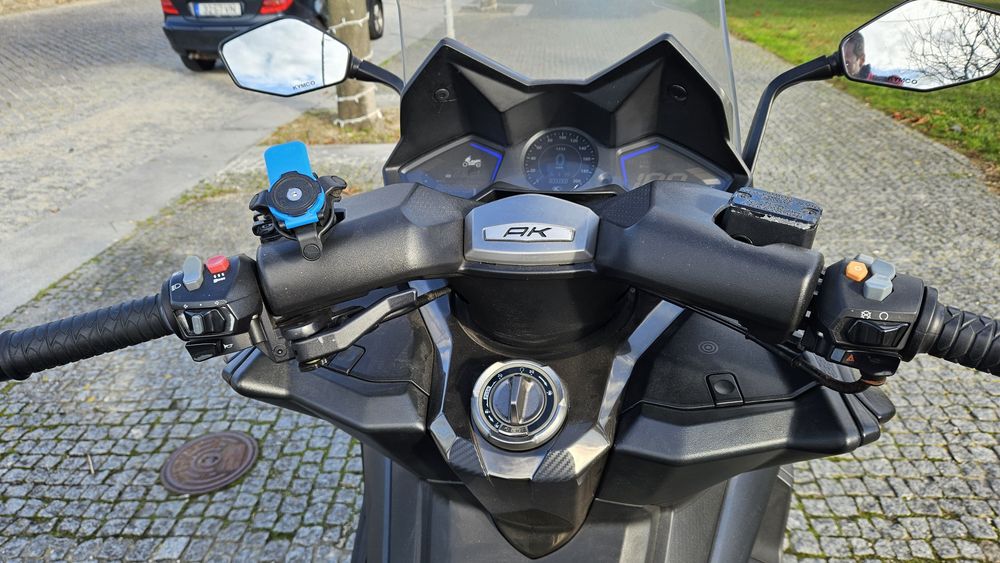 Kymco AK550 - 39 mil km ano 2019