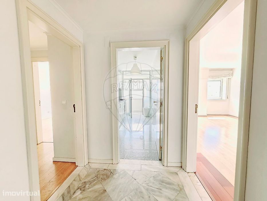 Apartamento T1 para arrendamento