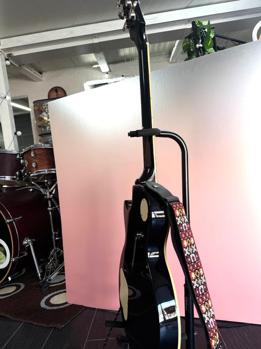 Guitarra Elétrica com Pedal Boss ME 25  + Estojo Rigido (Case)