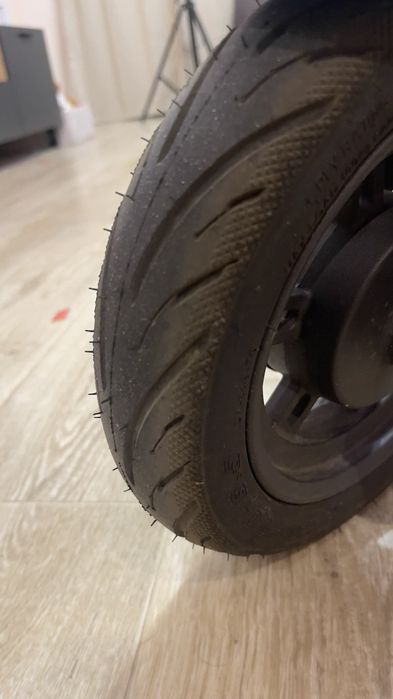 Электросамокат Xiaomi Mi Electric Scooter Elite GL (BHR9603GL)