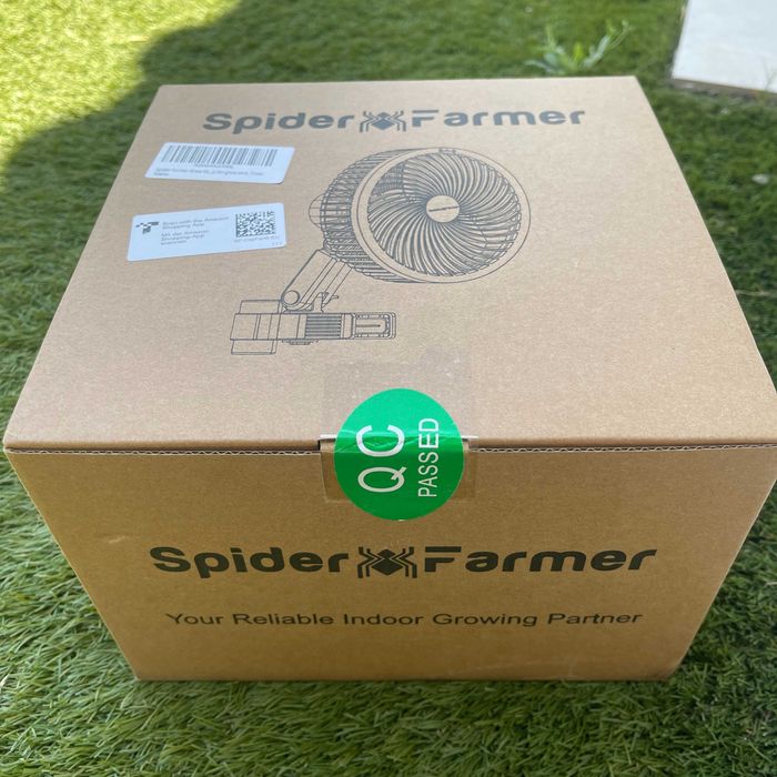 Ventilador Oscilante Spider Farmer 6" Novo