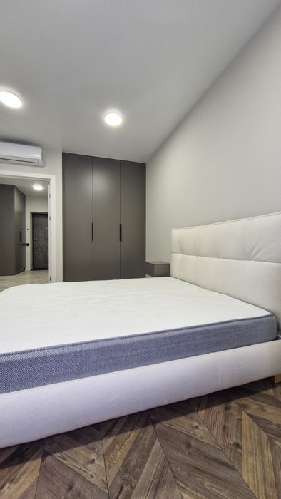 Оренда сучасної квартири з новим ремонтом у престижній новобудові