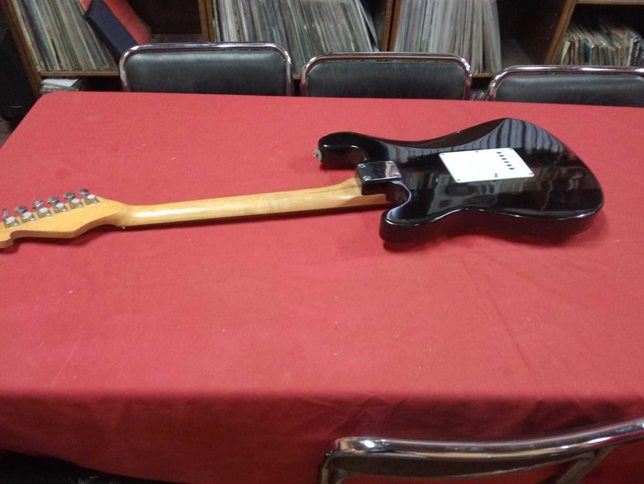 guitarra elétrica