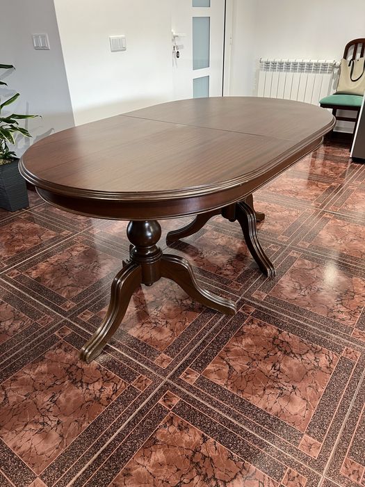 Vendo armario de sala/cristaleira juntamnete com mesa de sala