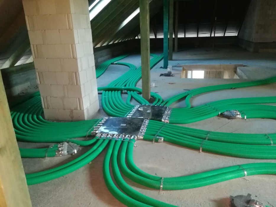 Usługi Hydrauliczne, Hydraulik. instalacje C.O. ogrzewanie podłogowe