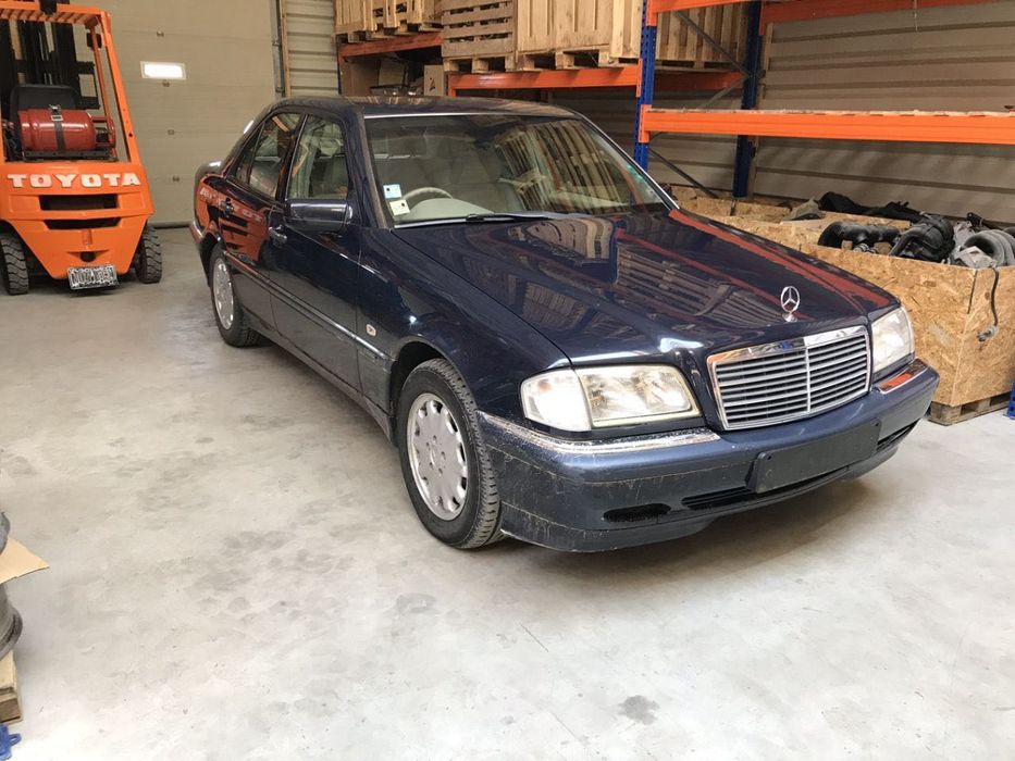 Капот+бампер+кришка комплект Mercedes W202 203 204 208