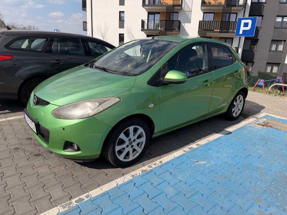 Mazda 2