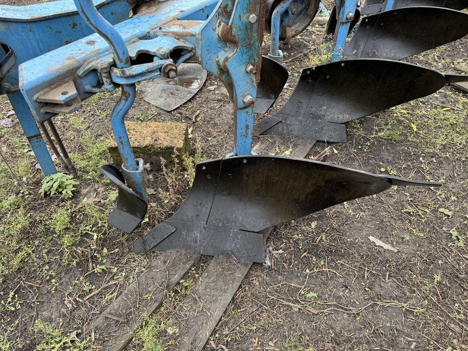 Плуг Lemken Opal 110 3+1