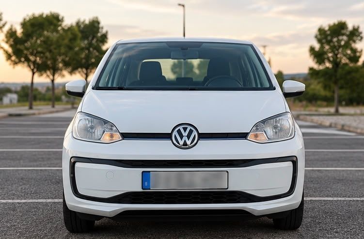 VW e-Up 82 cv 2018 – 38.600 km – CCS – Câmara traseira