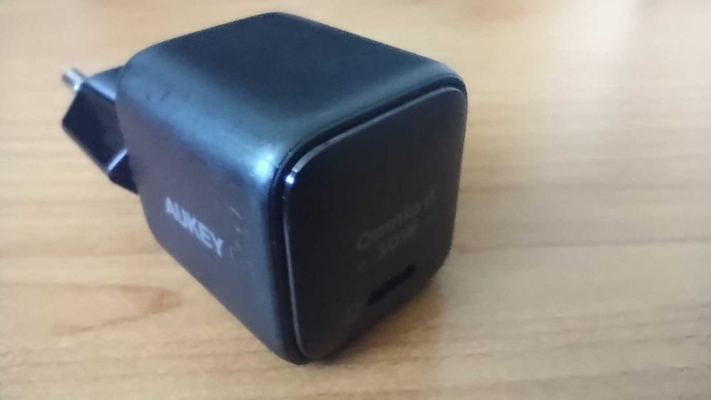 Ładowarka Aukey Omnia II 30W