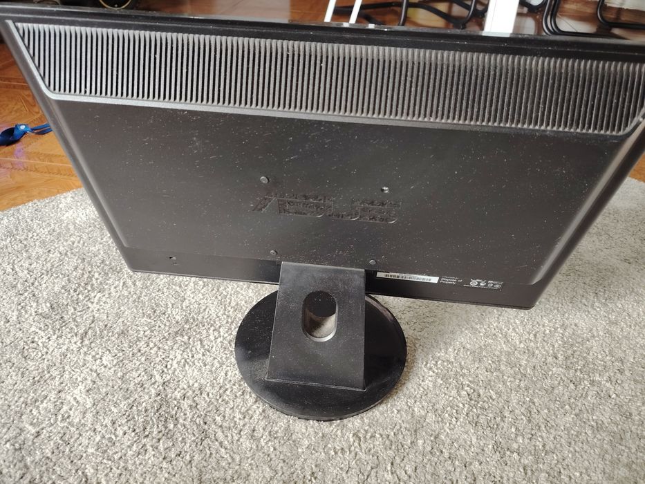Monitor LCD ASUS modelo VH222D
