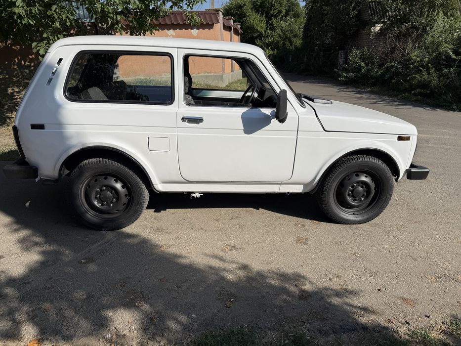 Продам Lada Niva тайга полный привод