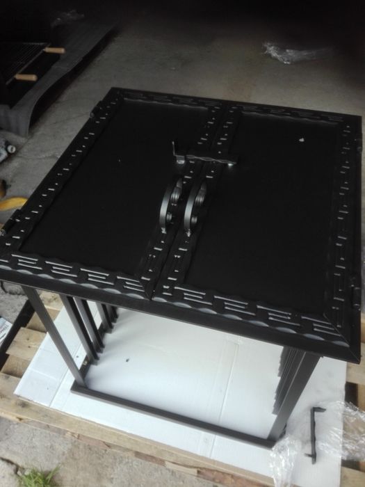 Drzwi stalowe do wędzarni