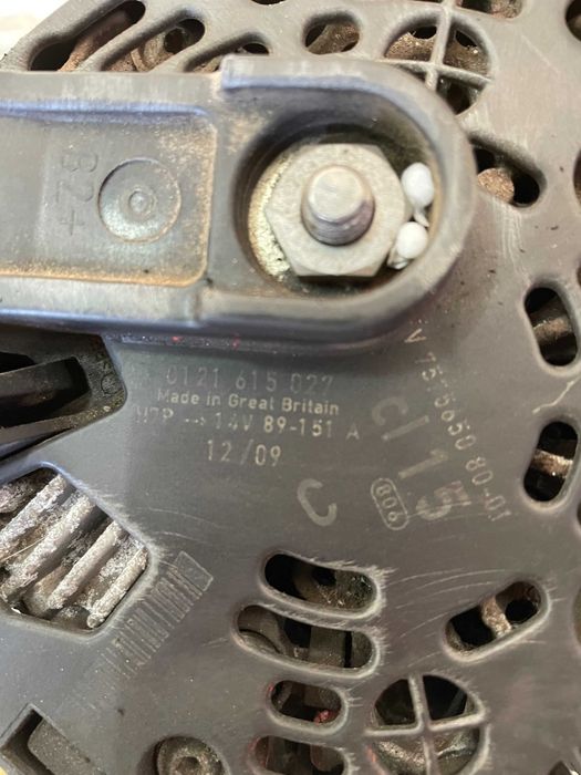 генератор Mini One 1.6 VTI Peugeot 3008 2007-2013 0121615027