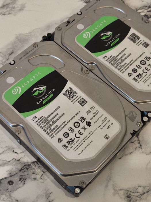 Оперативная память kingston fury, ssd диски 1TB, hdd диски 2TB