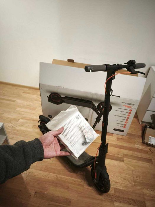 Електросамокат самокат скутер 400w Ninebot KickScooter F65D