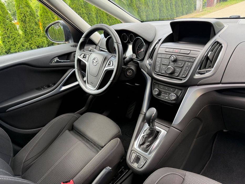 Opel Zafira 2.0 Cdti 170KM Automat 7 osób hak zadbany zarejestrowany w PL