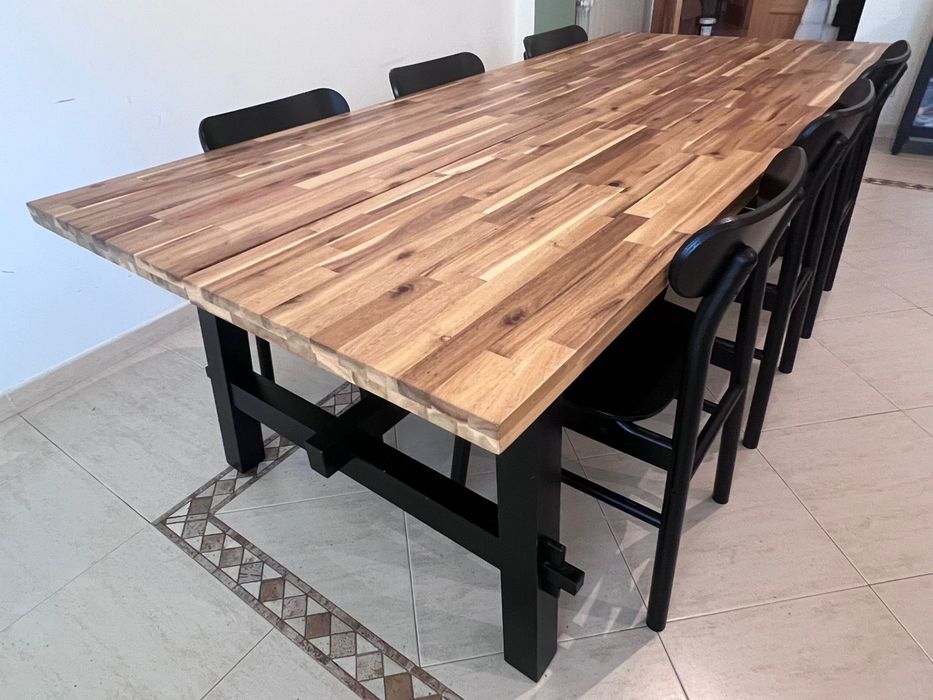 Mesa de jantar Skogsta com ou sem cadeiras
