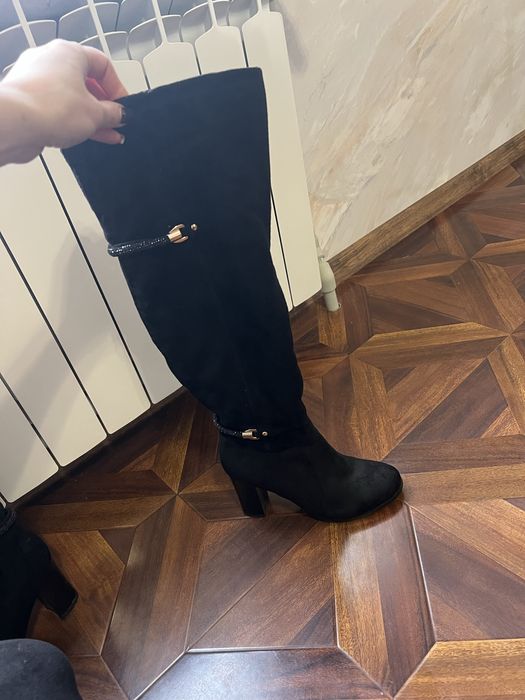 Чоботи замшеві