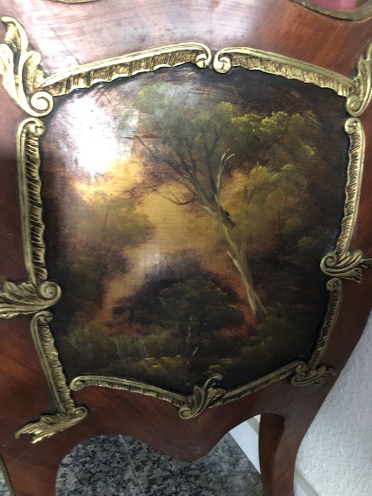 Vitrine antiga estilo Luis XV