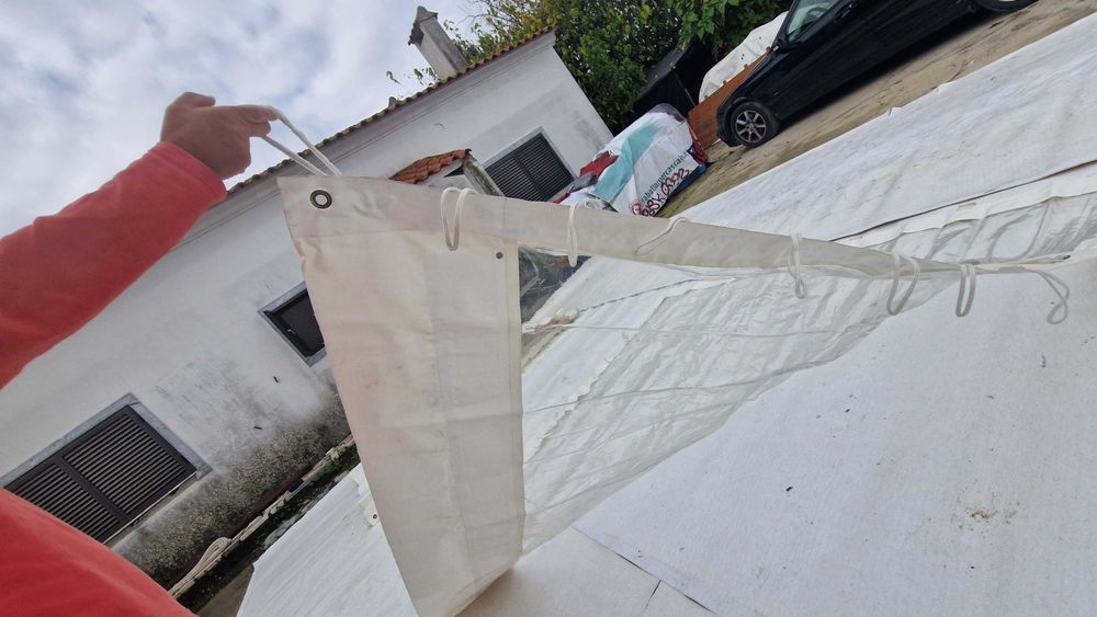 LONAS COM PORTAS E JANELAS