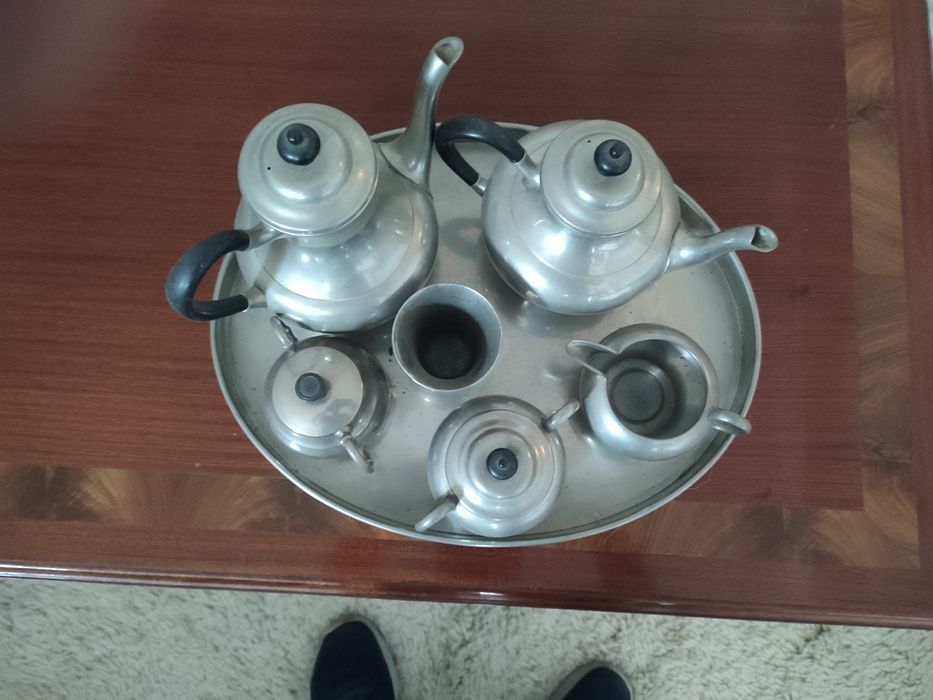 Serviço de chá/café em estanho
