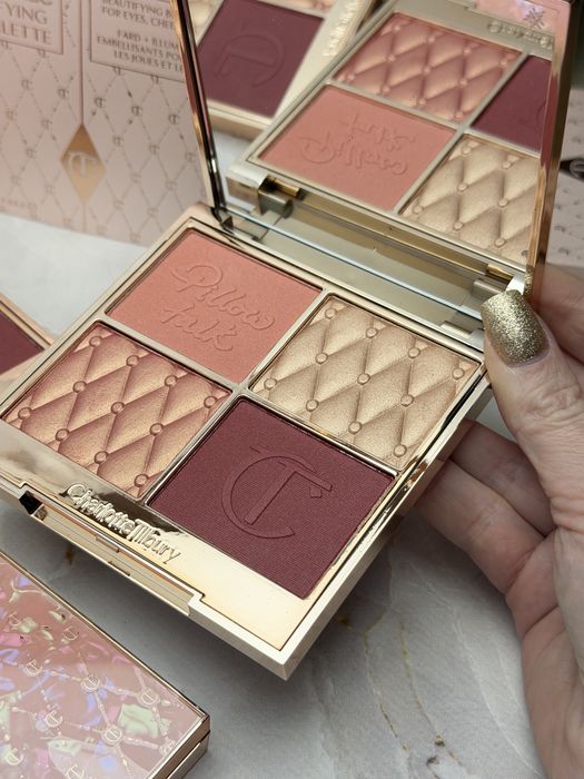 Палєтка для обличчя румʼяна хайлайтер Charlotte Tilbury