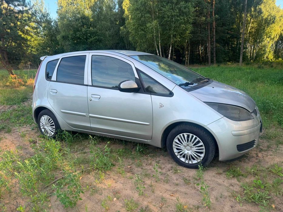 Mitsubishi Colt 2008 rok benzyna