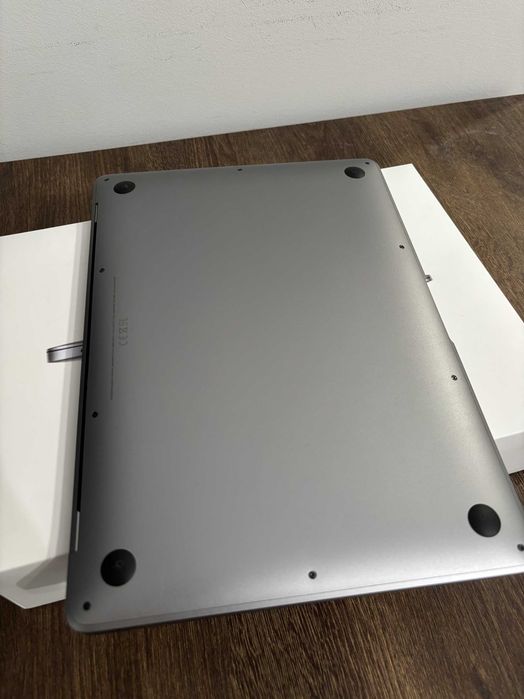MacBook Air M1/8GB/256GB Space Gray