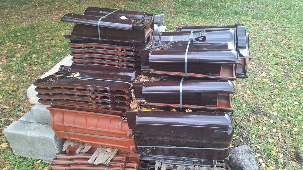 Dachówki Creaton Titania- brązowa