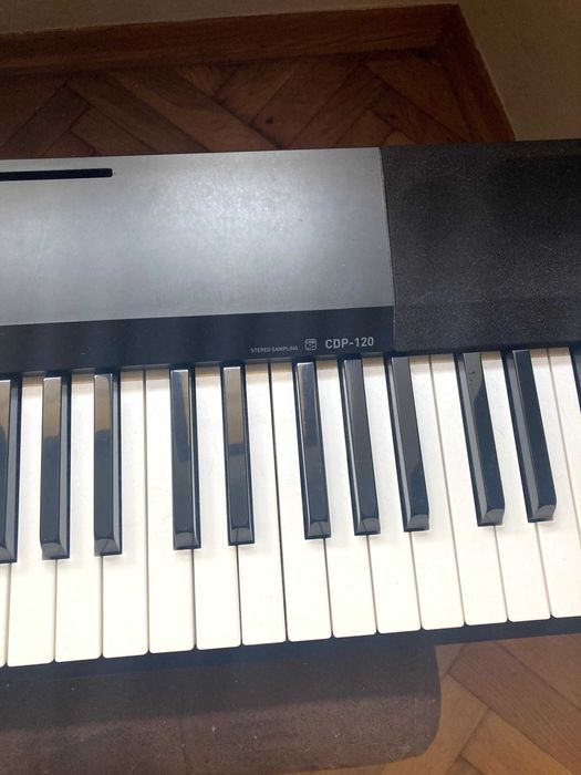 CASIO CDP-120 - pianino cyfrowe z akcesoriami
