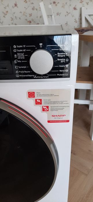 Pralka Sharp otwierana z boku