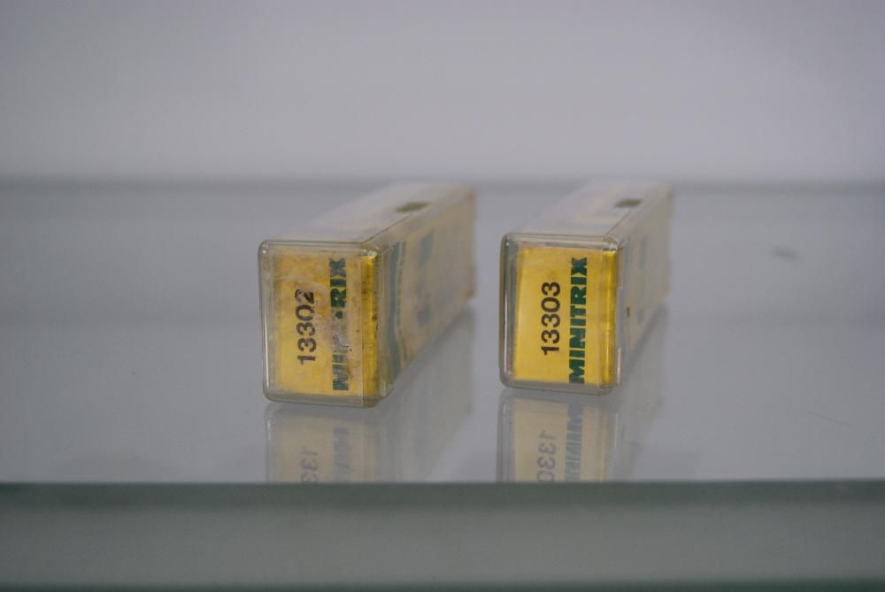 Dwa wagoniki MINITRIX JAK NOWE Pruszcz Gdański