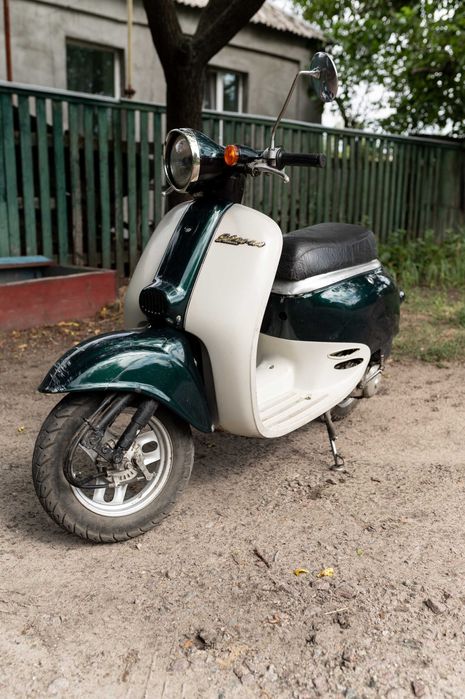 Продаю стильний та надійний скутер Honda Giorno.