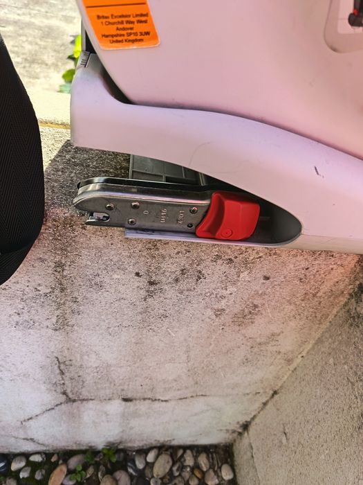 Cadeira auto criança até 4 anos
