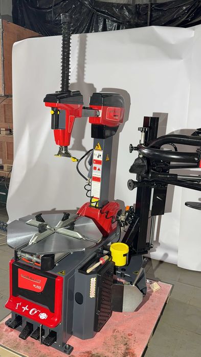 Шиномонтажний верстат станок 10-24 автомат з мультроллером