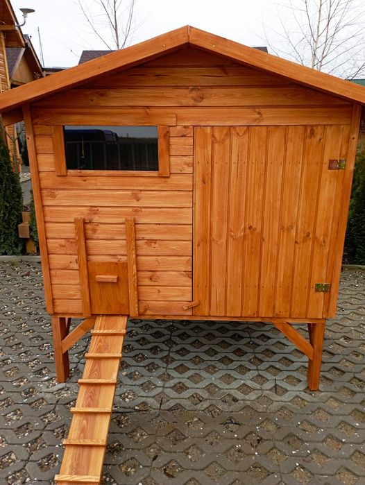 Kurnik drewniany dla kur