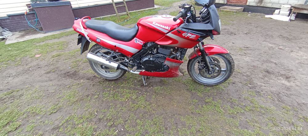 Продам kawasaki gpz 500