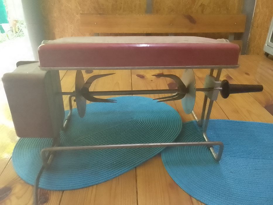 Электрогриль под восстановление. Читайте объявление